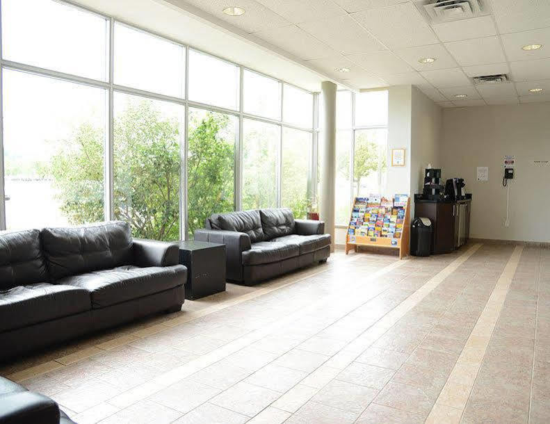 Residence & Conference Centre - Niagara-On-The-Lake Sainte-Catherine Eksteriør bilde